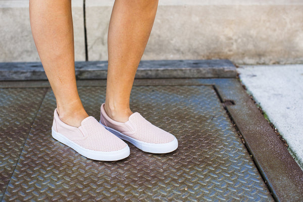 Mauve Sneaker